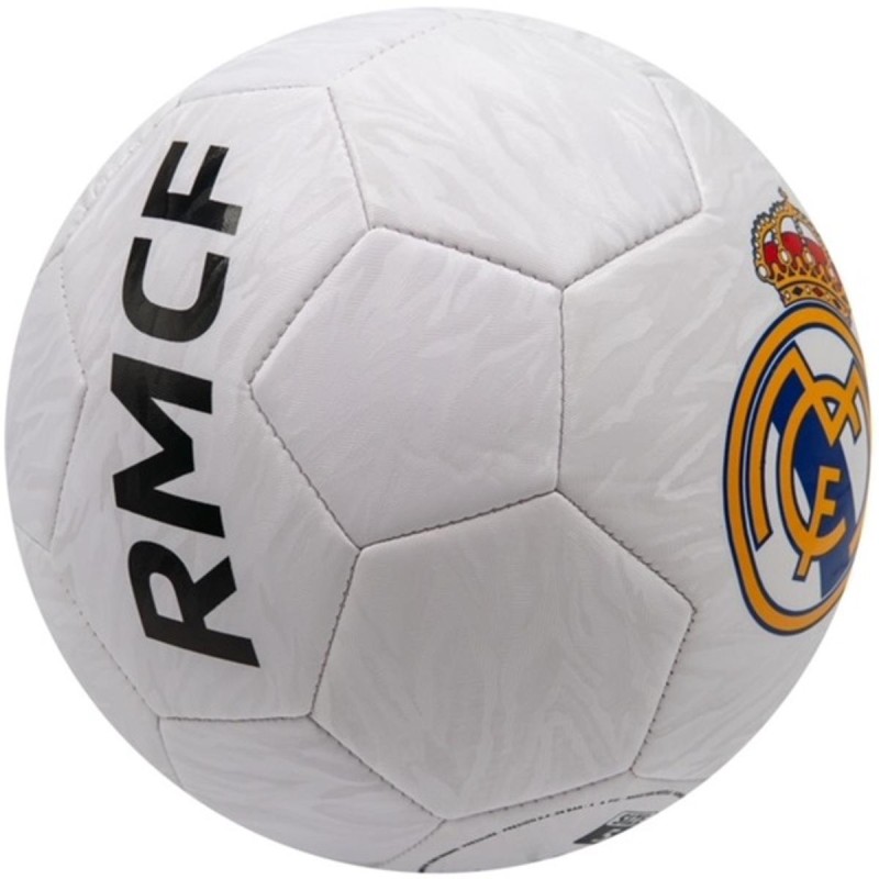 pilka-nozna-real-madryt-r-5 (2).jpg
